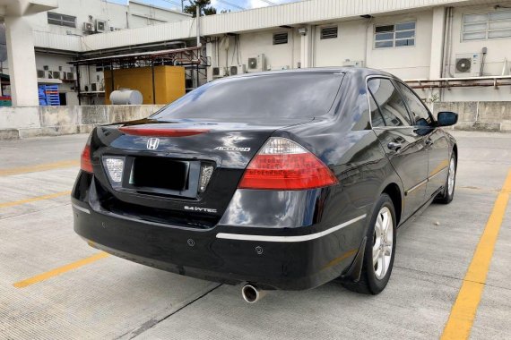 Selling Black Honda Accord 2007 in Manila