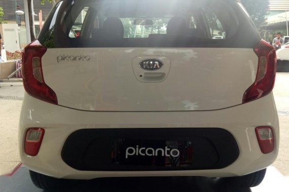 White Kia Picanto 0 for sale in Manila