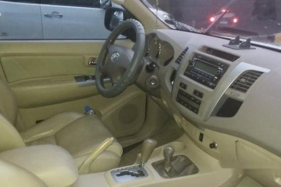 Sell Silver 2008 Toyota Fortuner in Manila