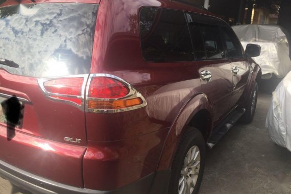 Selling Red Mitsubishi Montero sport 2011 in Manila