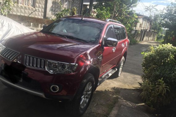 Selling Red Mitsubishi Montero sport 2011 in Manila