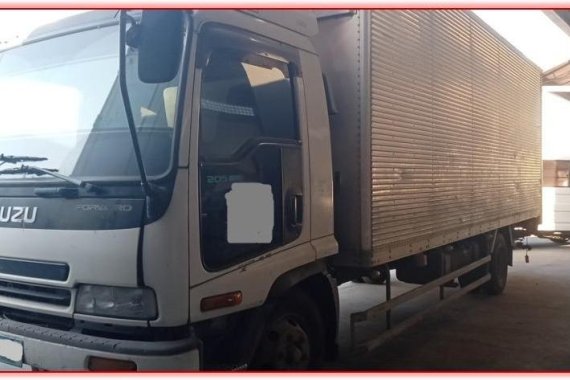 White Mitsubishi Fuso 2000 for sale in Automatic