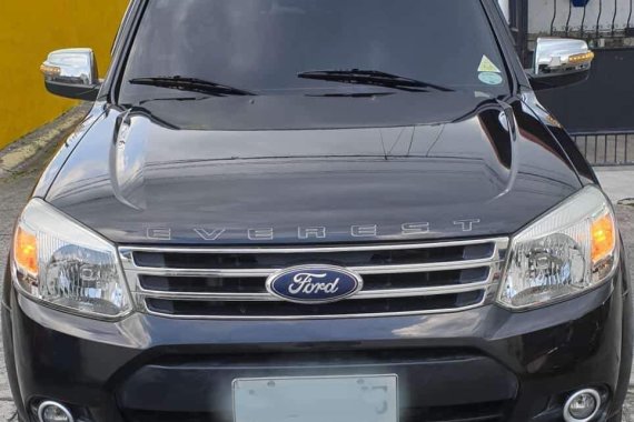 Black Ford Everest 2014 for sale in Bacoor