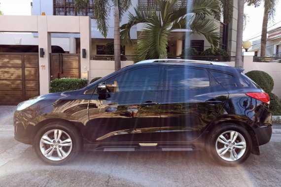 Black Hyundai Tucson 2010 for sale in Automatic