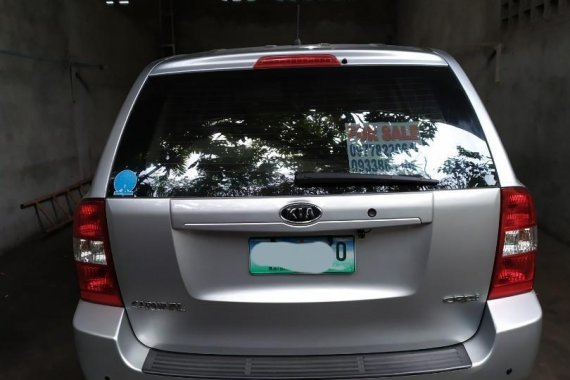 Silver Kia Carnival 2013 for sale in San Fernando