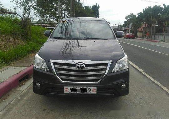 Selling Grey Toyota Innova 2015 in Manila