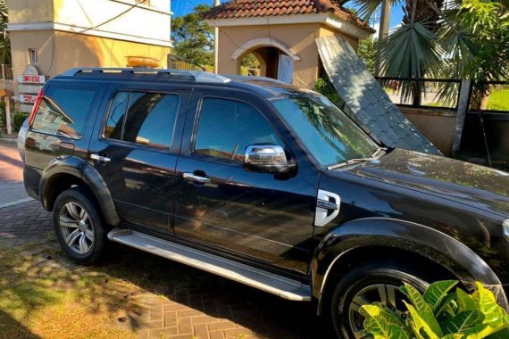 Sell Black 2010 Ford Everest in Lipa