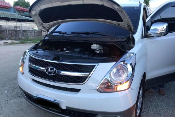 White Hyundai Sonata 2004 for sale in Automatic