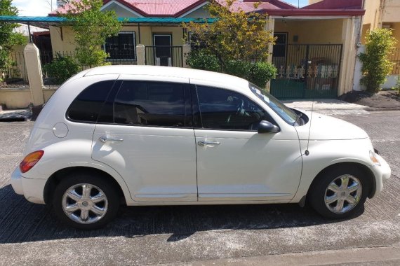 Sell White 2003 Chrysler 200 in Manila