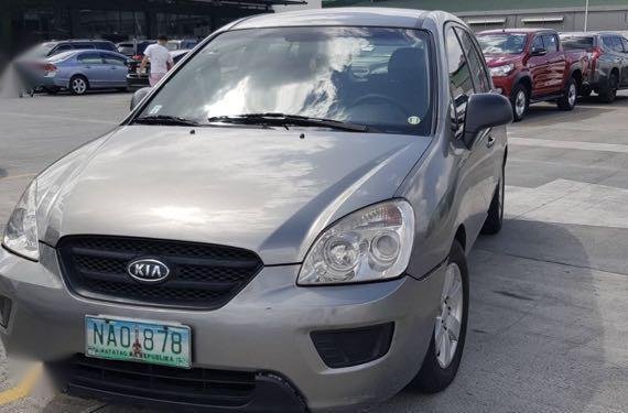 Selling Silver Kia Carens 2009 in Manila