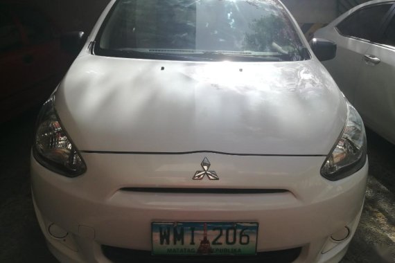 Sell Pearl White 2013 Mitsubishi Mirage in Mandaluyong