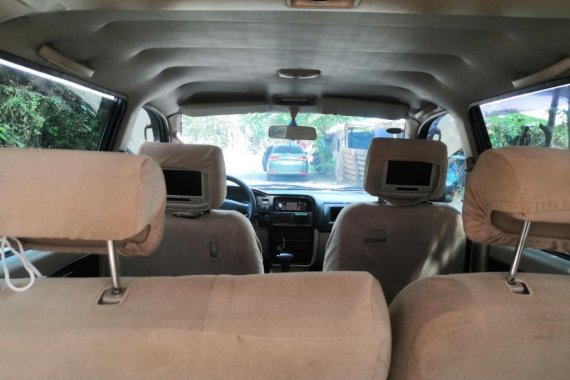 Red Isuzu Sportivo 2010 for sale in Baliuag