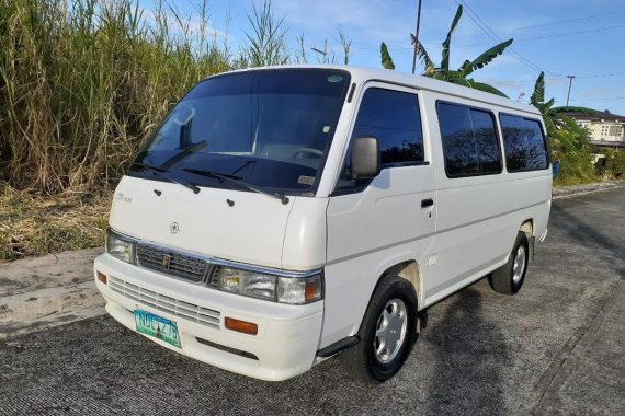 Sell White 2010 Nissan Urvan in Quezon City