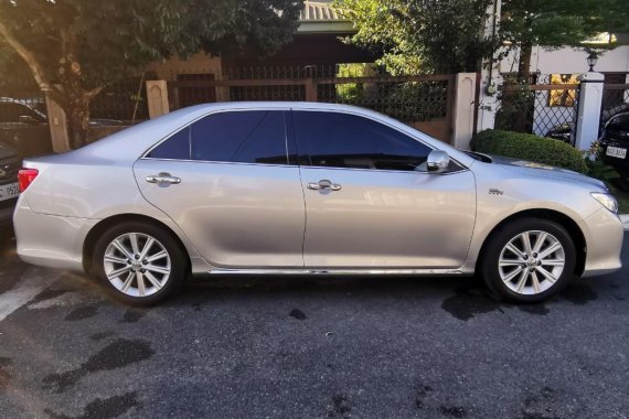 Silver Toyota Camry 2012 for sale in Automatic