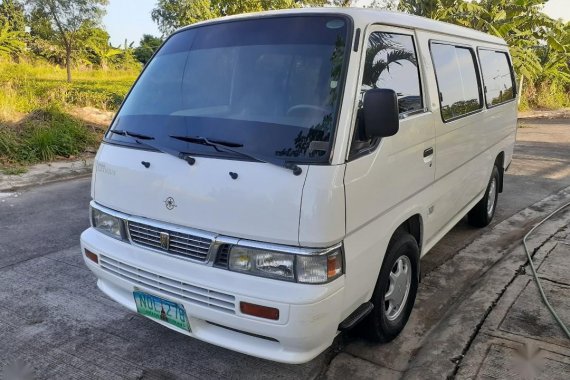 Sell White 2010 Nissan Urvan in Quezon City