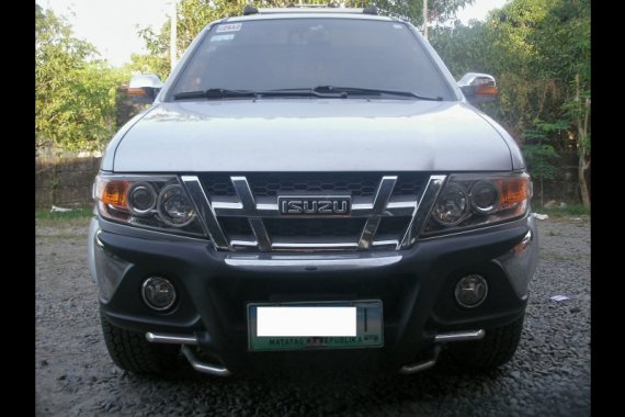 Selling Silver Isuzu Sportivo 2010 in Baliuag