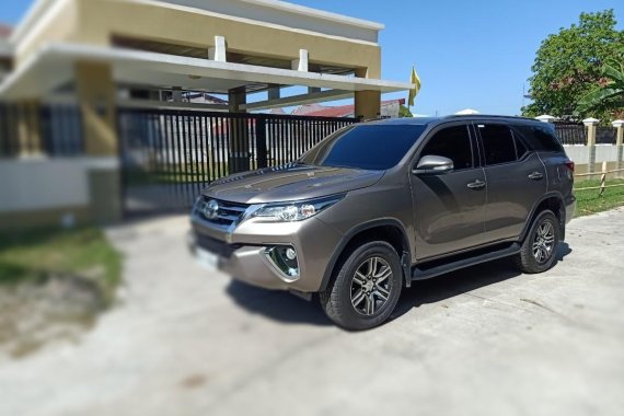 Sell Brown 2017 Toyota Fortuner in Apalit