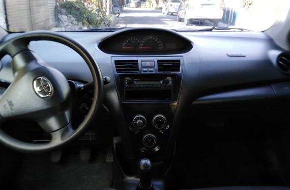 Silver Toyota Vios 2010 for sale in Bacoor 