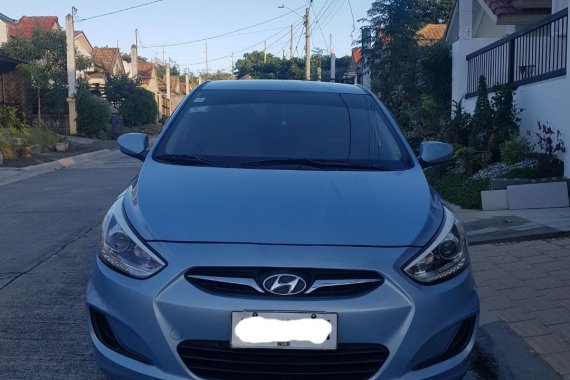 Selling Blue Hyundai Accent 2014 in Taytay