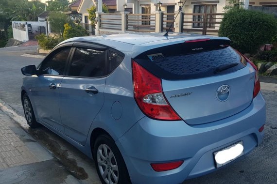 Selling Blue Hyundai Accent 2014 in Taytay