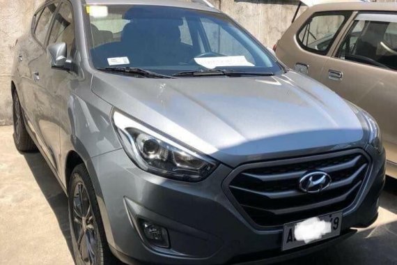 Sell Silver 2015 Hyundai Tucson in Manila