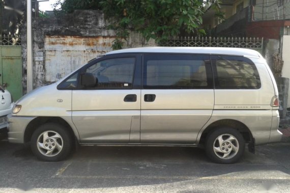 Silver Mitsubishi Adventure 2004 for sale in SM Cubao, Quezon