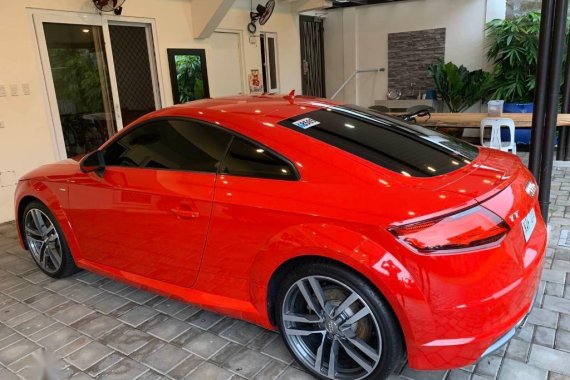 Sell Red 2015 Audi Tt in Quezon City