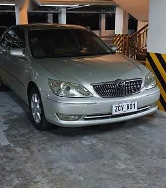 Selling Grey Toyota Camry 2008 in Pasig