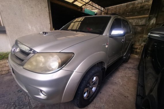 2005 Toyota Fortuner V 4x4 AT