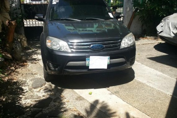 Black Ford Escape 2009 for sale in Pasay