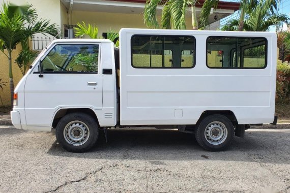 Selling Mitsubishi L300 2010 in Pasig