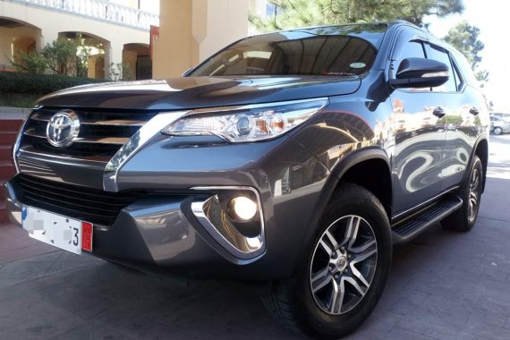 Almost Brand New 2017 Toyota Fortuner G AT