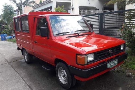 Sell Red 1993 Toyota tamaraw in Manila