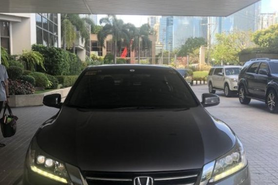 Selling Honda Accord 2014 in Pasig