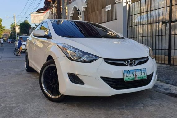 SALE 2012 Hyundai Elantra a/t