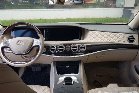 Sell Black 2017 Mercedes-Benz S500 at 30000 km