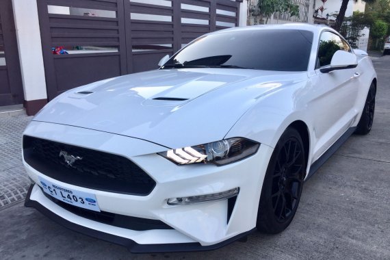 2018 Ford Mustang 2.3 EcoBoost Premium A/T 