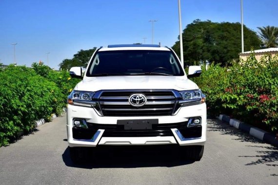 Brand new 2020 Toyota Land Cruiser Platinum Kinetic Suspension KDSS