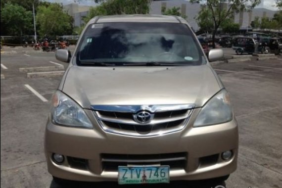 Selling Beige Toyota Avanza 2009 SUV / MPV in Malabon