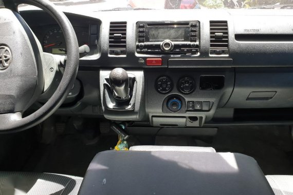 Selling Toyota Hiace 2018 in Cebu City 