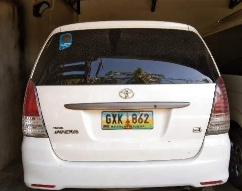 White Toyota Innova 2011 for sale in Lapu-Lapu