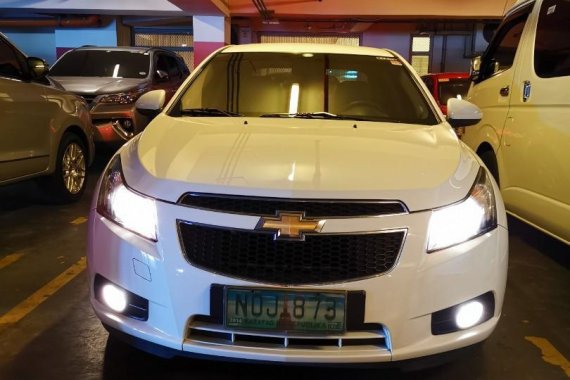 Selling White Chevrolet Cruze 2010 in Manila