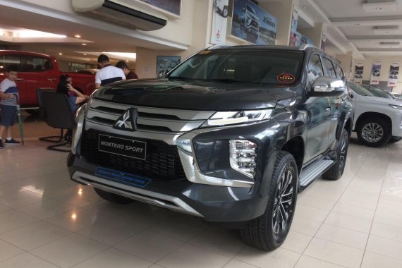 Black Mitsubishi Montero sport 2020 for sale in Santa Rosa