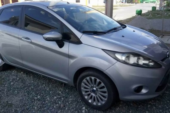 Selling Grey Ford Fiesta 2012 in General Trias