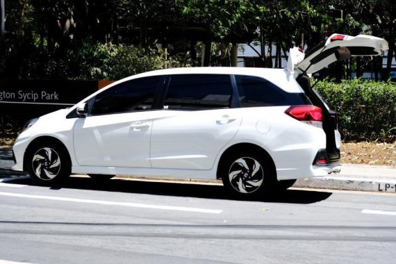 White Honda Mobilio 2015 SUV / MPV for sale in Manila
