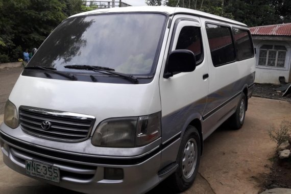 Selling White Toyota Hiace 2000 Van in Sison