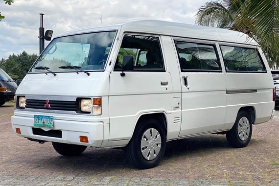 2008 Mitsubishi L300 Versa Van