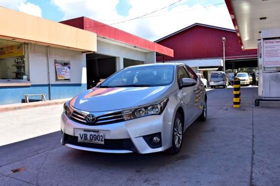 2016 Toyota Altis 1.6g AT Super Fresh 548t Nego Batangas Area