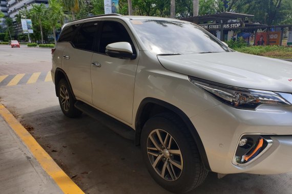 2018 Toyota Fortuner V Pearl White