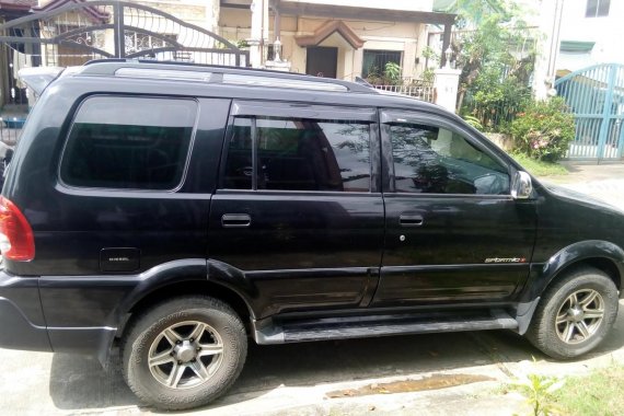 Selling Black Isuzu Crosswind 2013 SUV / MPV in Quezon City